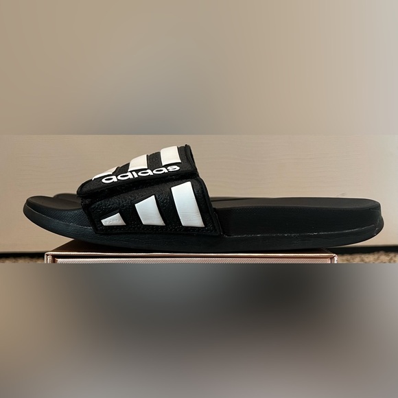 Adidas Adjustable Strap Slides - Picture 6 of 8